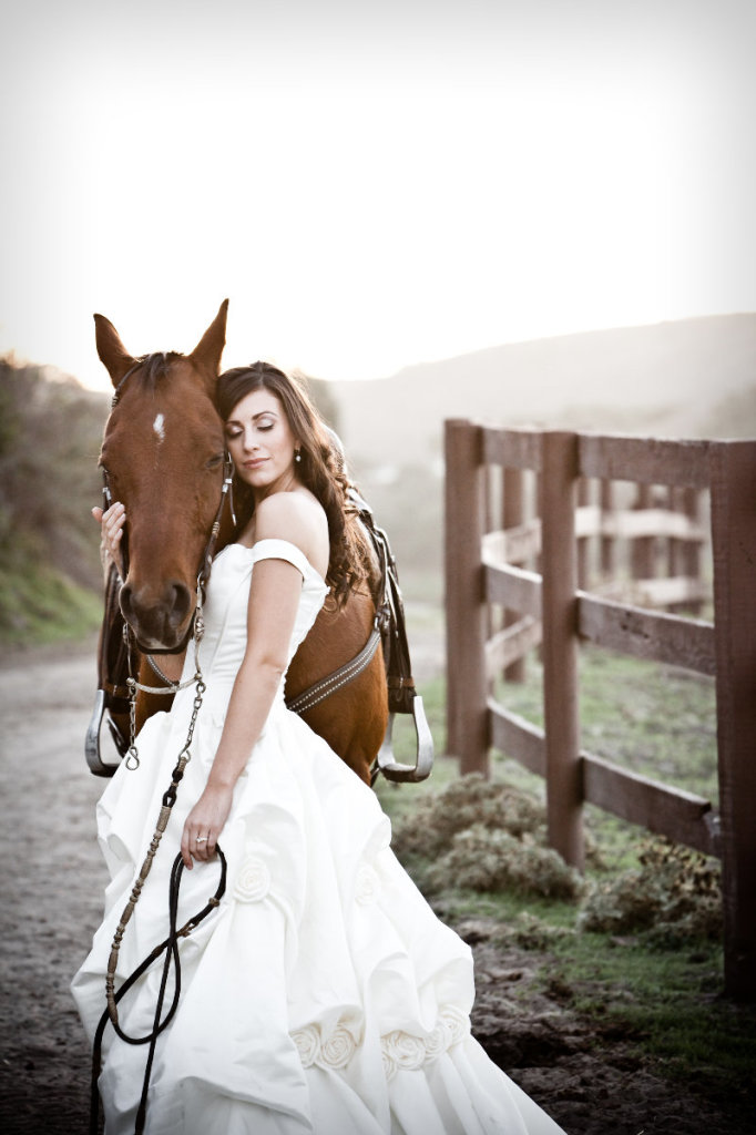 Bride with horse Southeast Texas