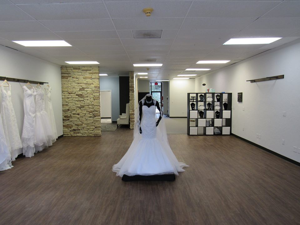 Bridal Gallery Beaumont TX, wedding dress Beaumont TX, bridal gown Beaumont TX, wedding dress SETX, bridal gown SETX